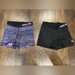 2 pairs of Nike pros!